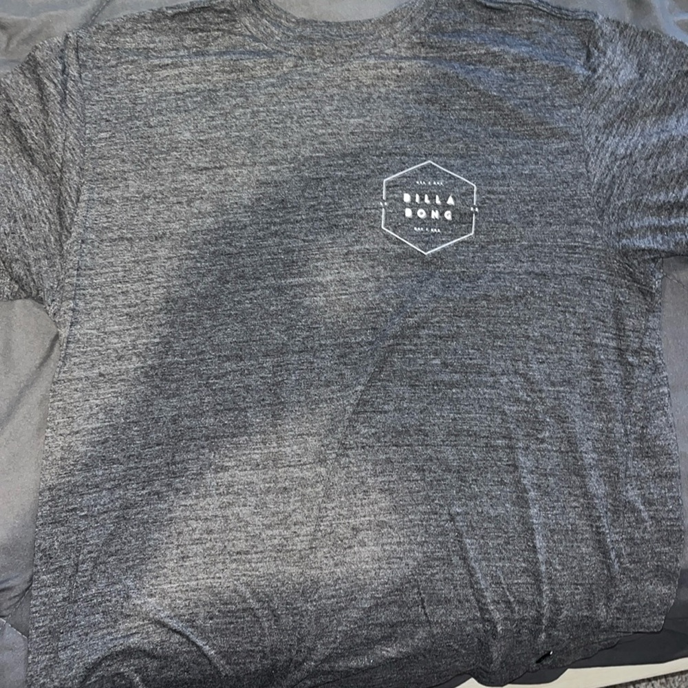 Billabong T shirt